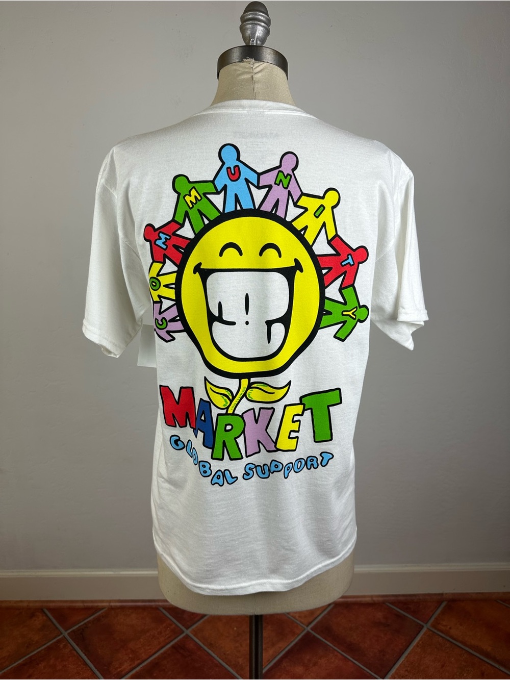 NWT Chinatown Market “Global Support” Smiley Graphic White T-Shirt